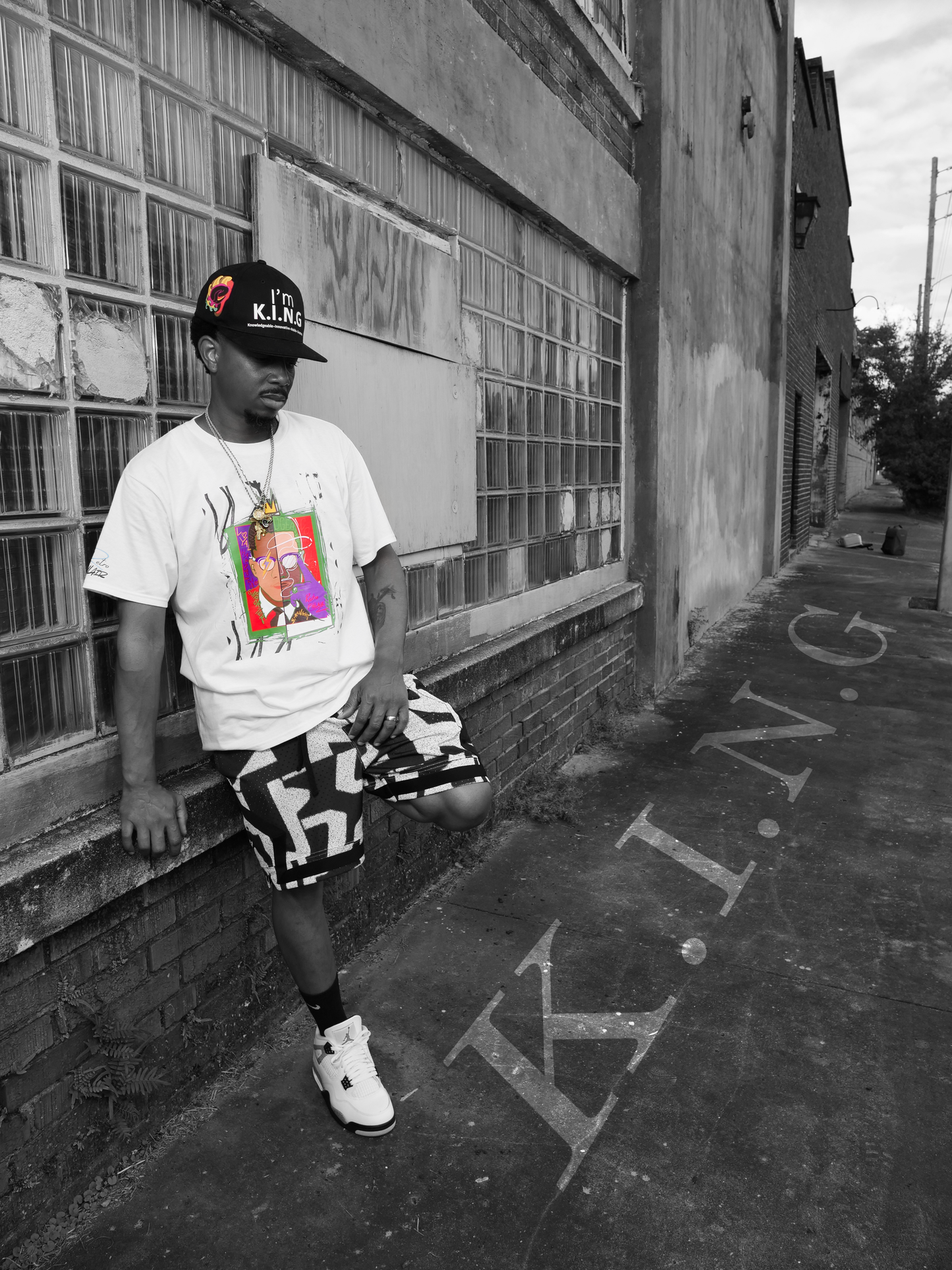 Abstract K.I.N.G PHLAIR Tee